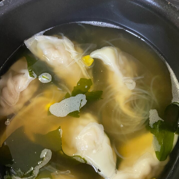 餃子と春雨スープ